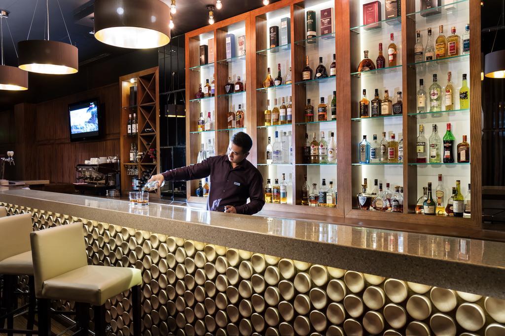 The Dostyk Hotel Almaty Luaran gambar
