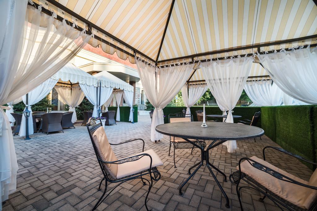 The Dostyk Hotel Almaty Luaran gambar